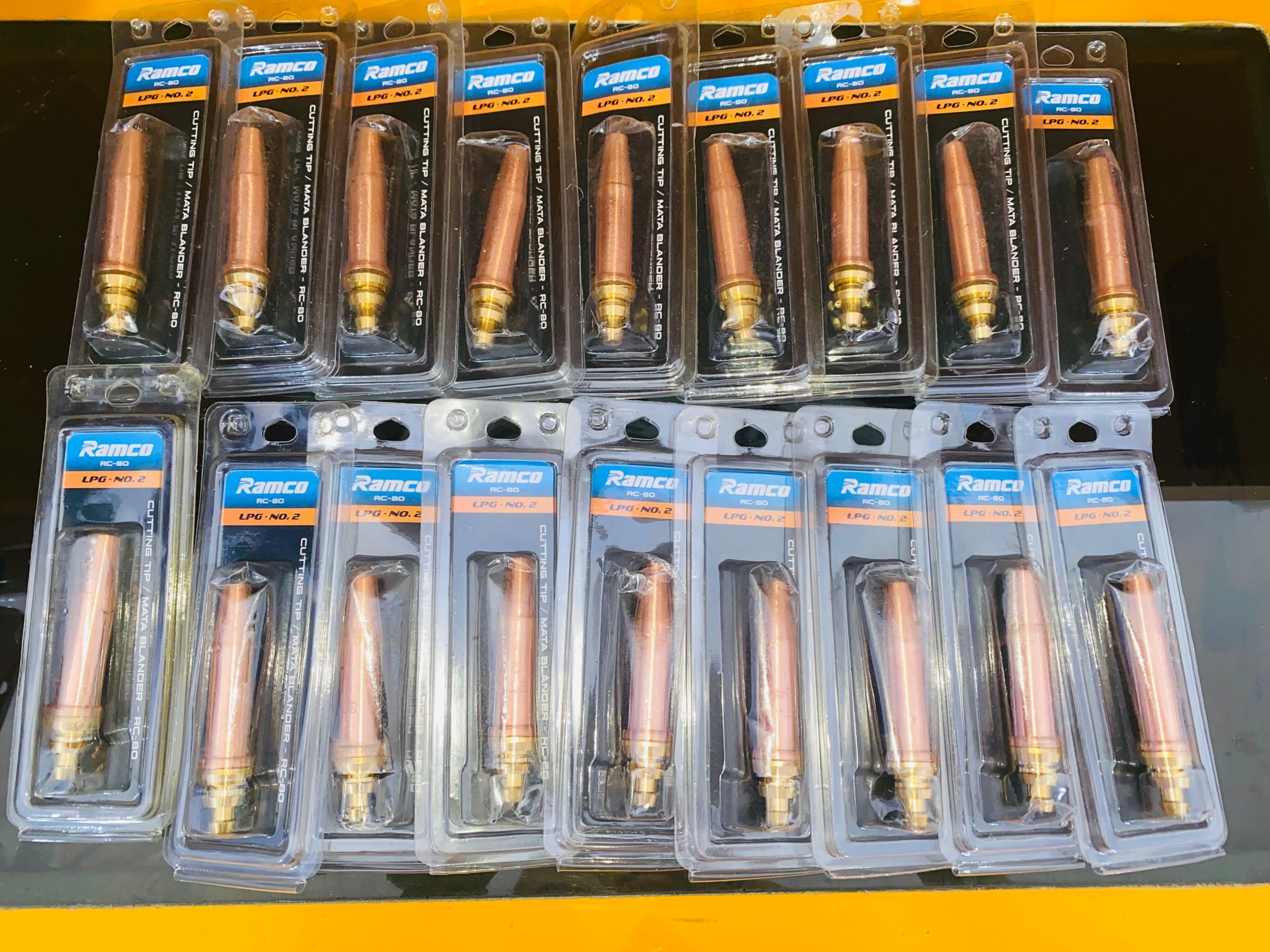 MATA BLANDER RAMCO CUTTING TIP G02-100 STRONG 8 LPG NO 2 MATA BLANDER RAMCO CUTTING TIP G02-100 STRONG 8 LPG NO 2