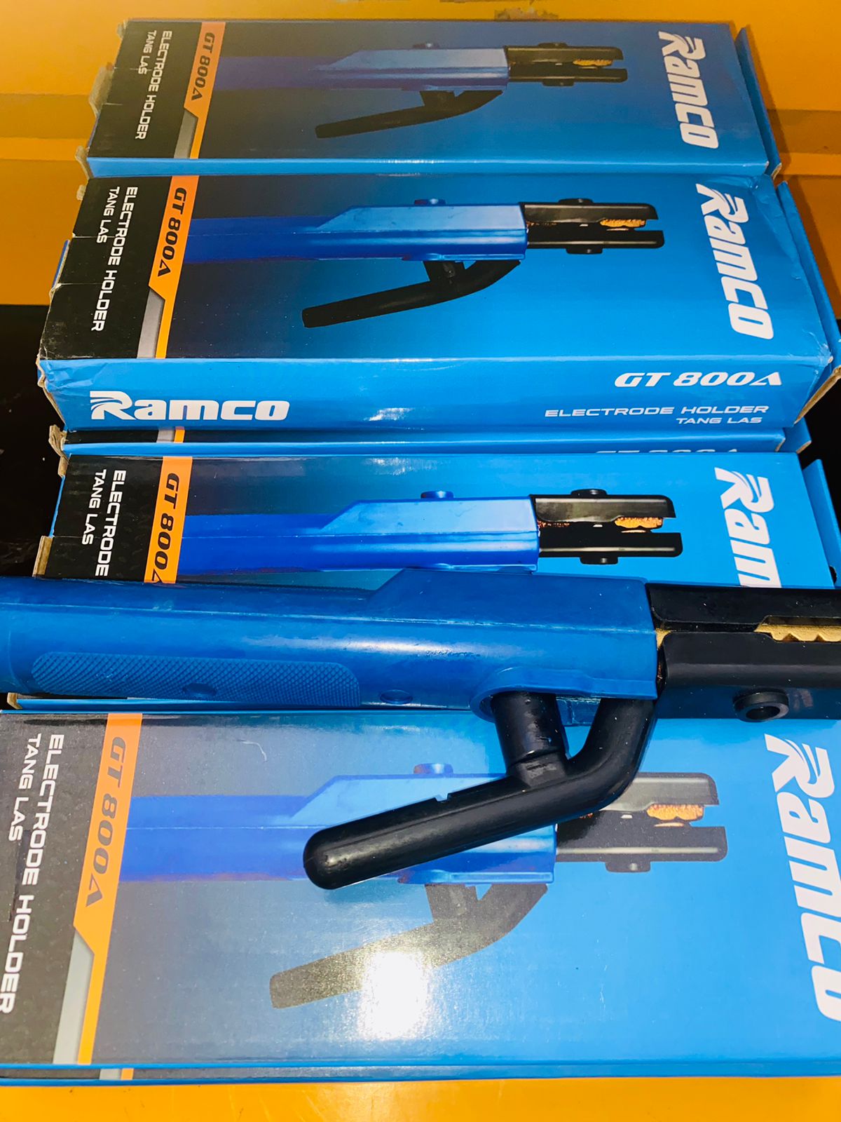 TANG GAGANG RAMCO ELECTRODE HOLDER LAS GT 800 AMP TANG GAGANG RAMCO ELECTRODE HOLDER LAS GT 800 AMP