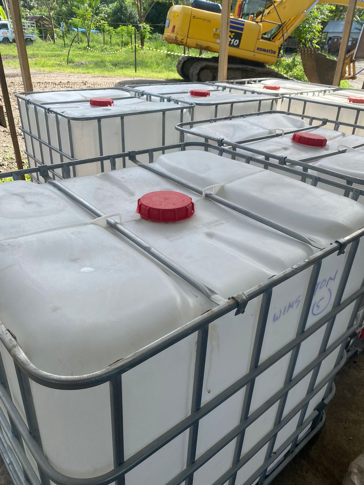PENJUALAN TANGKI SOLAR IBC BELANJA VIA WA PELANGGAN DENGAN DELIVERY KE SITE KEBUN PENJUALAN TANGKI SOLAR IBC BELANJA VIA WA PELANGGAN DENGAN DELIVERY KE SITE KEBUN