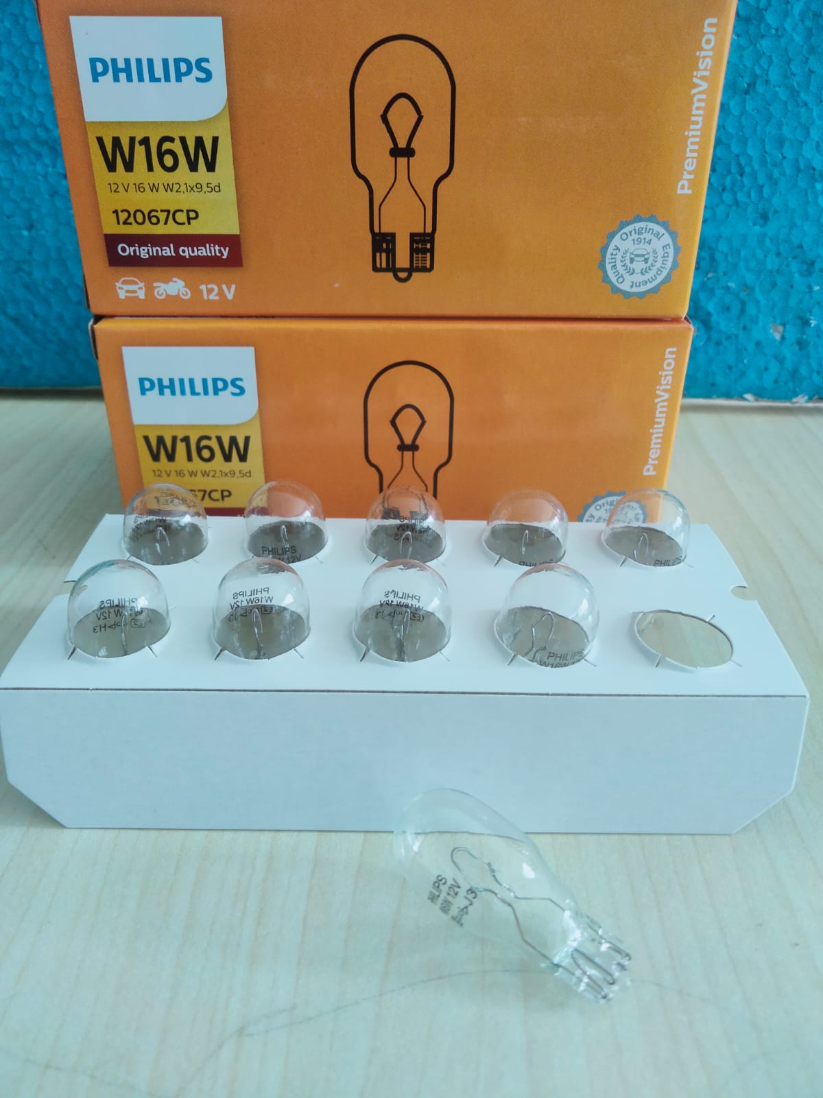 Bohlam colok tusuk T16 12V W16 w Philips original harga per pc 12067CP