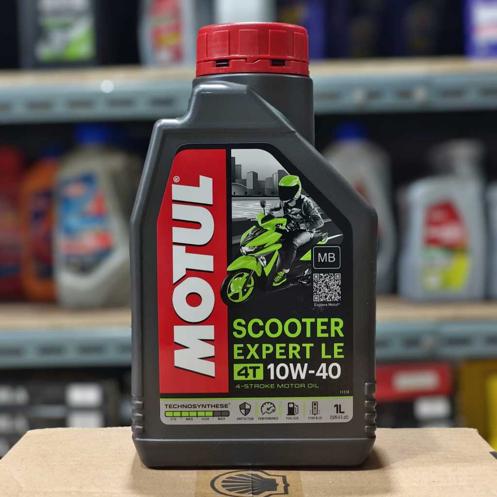OLI BENSIN MOTOR 4 TAK MOTUL SCOOTER EXPERT LE 4T 10W40 1 Liter