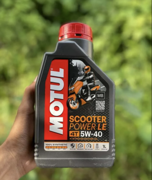 OLI BENSIN MOTOR 4 TAK MOTUL SCOOTER POWER LE 4T 5W40 1 Liter