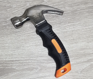 Palu Mini Gagang Karet 16 cm merek camel