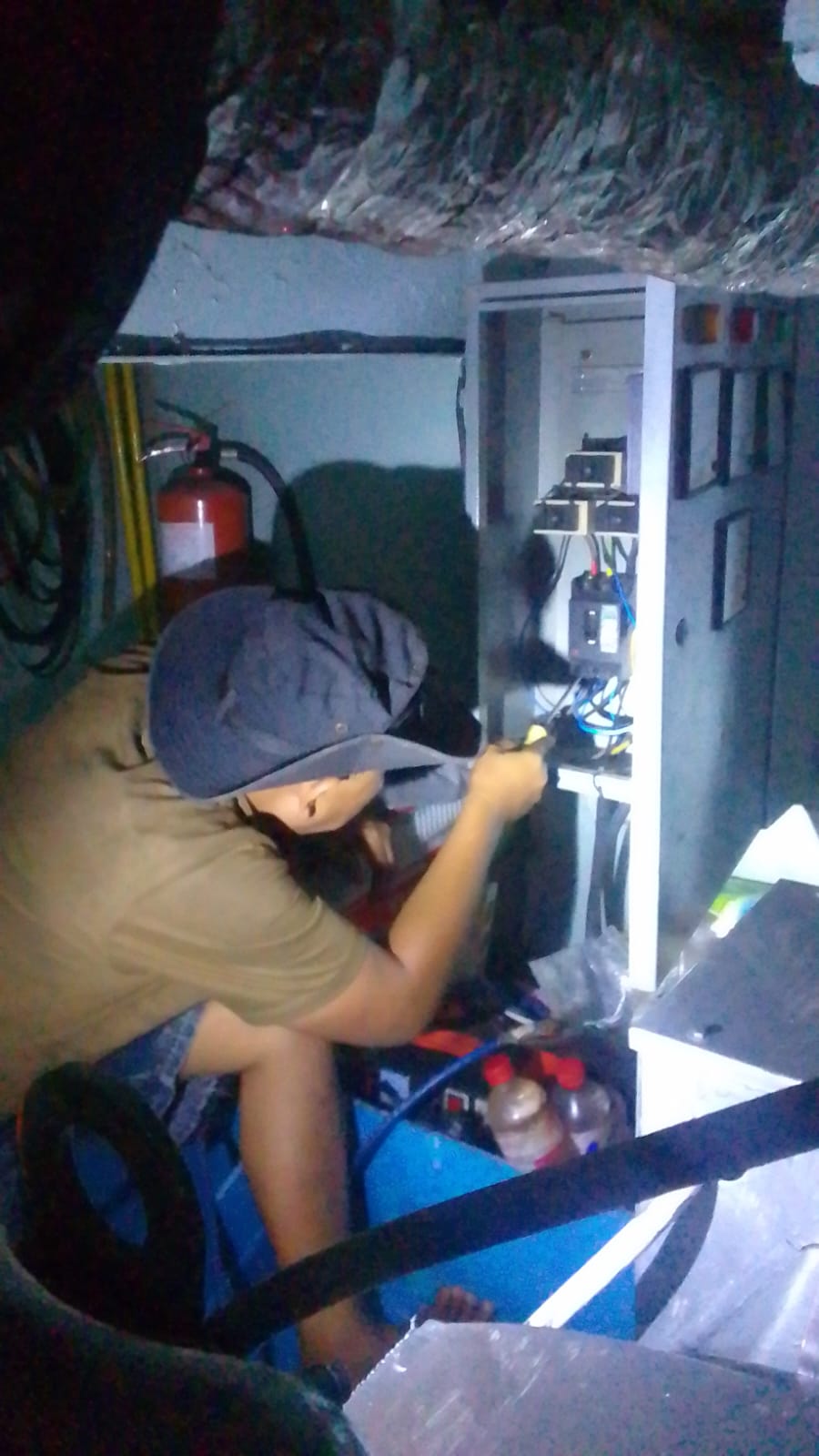 BSM TEKNIK SERVICE MESIN DAN PERBAIKAN KELISTRIKAN MESIN KAPAL 3