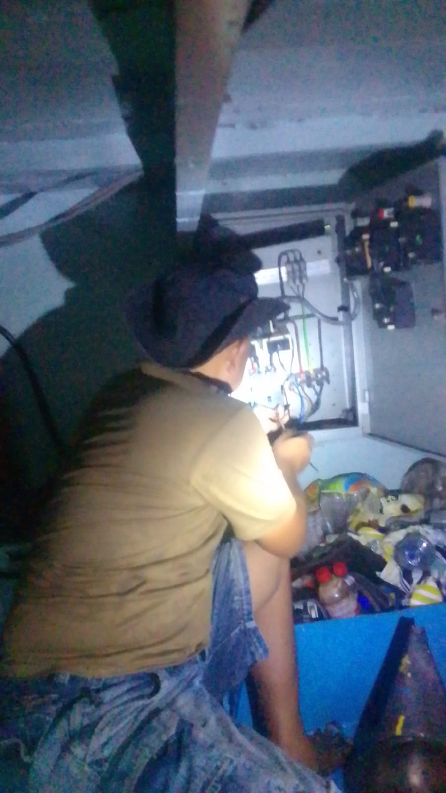 BSM TEKNIK SERVICE PERBAIKAN KELISTRIKAN MESIN KAPAL 2