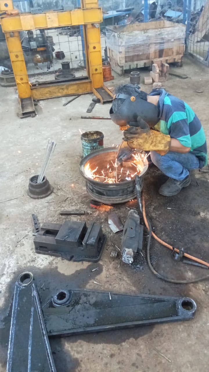 JASA GANTI TOPI VELEK TRUK