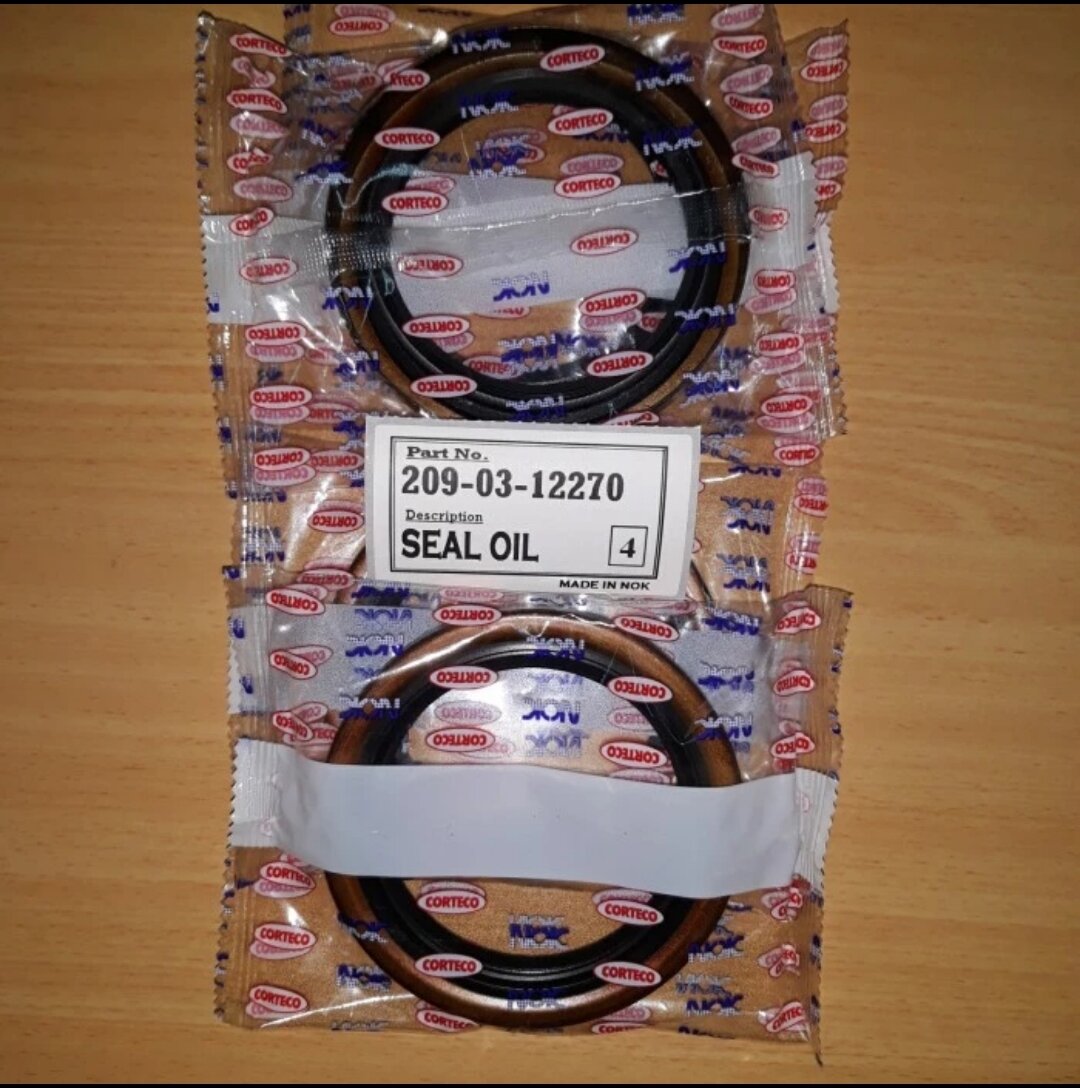 SEAL OIL NOK PINION LUAR Komatsu D65PX-12 D85ESS-2 PN 209-03-12270