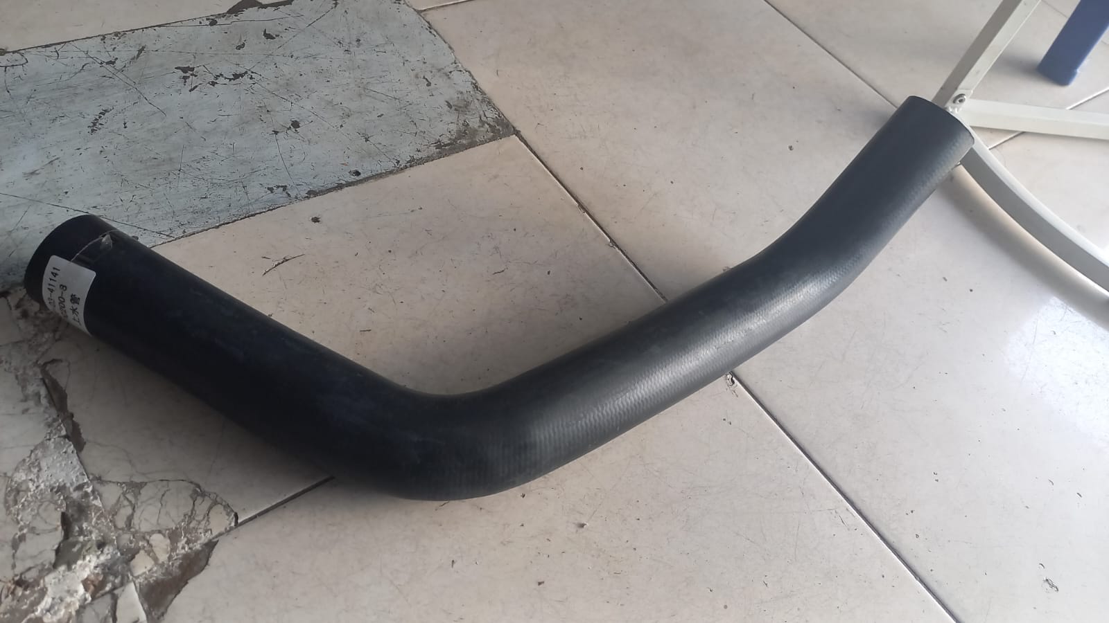 SELANG HOSE RADIATOR BAWAH KOMATSU PC 200-8 OEM PN 20Y-03-41151