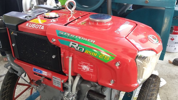Mesin Diesel Kubota RD85 DI-2S TIPE RADIATOR LAMPU