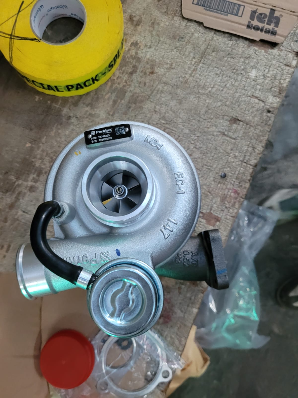 Turbo charger GT2556S PERK1NS T4.40 CAT CS533E 3054 3054E 3054C C4.4 PN 2674A225