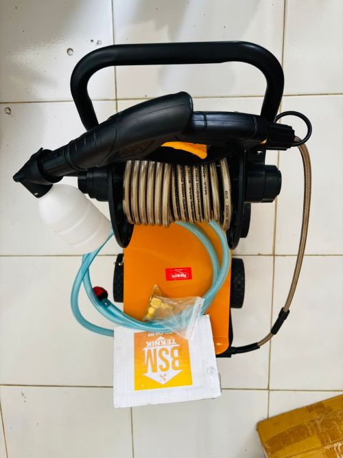 Jet Cleaner 300Bar 1300W Dengan pengukur tekanan Mesin Steam Pressure Washer Merek Reaim