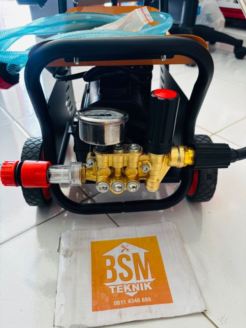 Jet Cleaner 300Bar 1300W REAIM Dengan pengukur tekanan Mesin Steam Pressure Washer