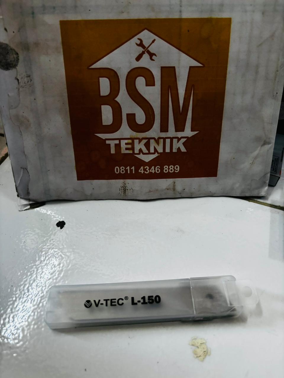 REFILL ISI PISAU CUTTER BESAR V-TECH L-150 (18MM) BESAR UNTUK V-TECH L-500