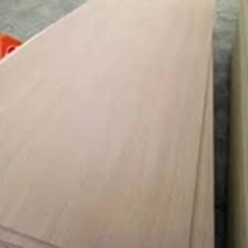 TRIPLEK 3 MM(122x244)