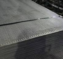 PLAT LUBANG BESI PERFORATED TEBAL 1.2 MMx120 CMx 240 CM LUBANG 5 MM